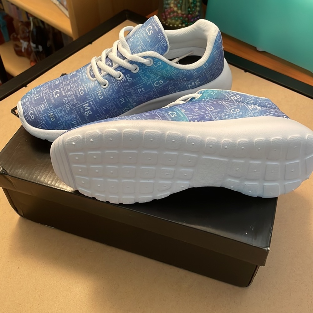 Periodic table shoes - Picture 2 of 2